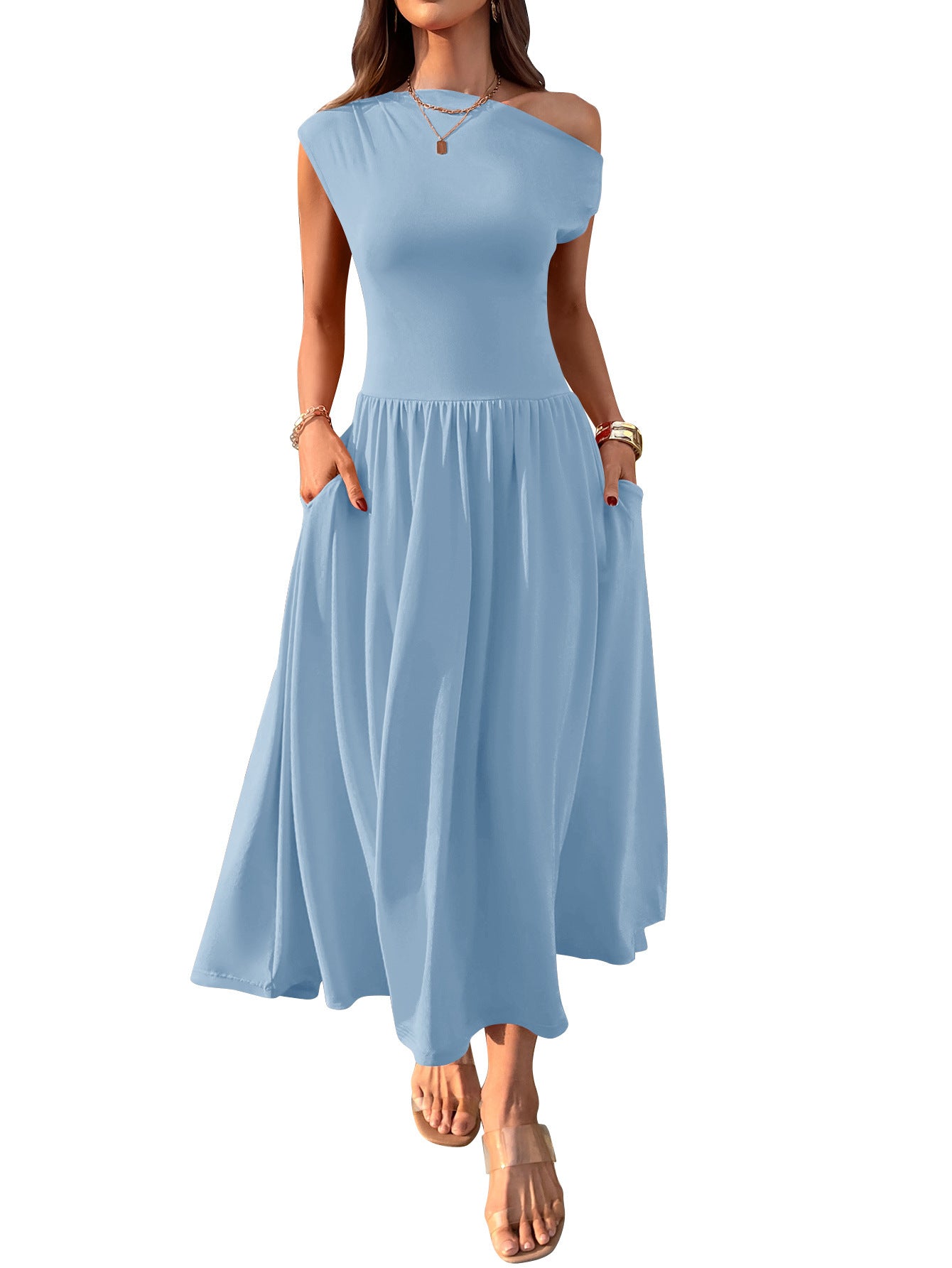 Robe longue asymétrique à épaule dénudée