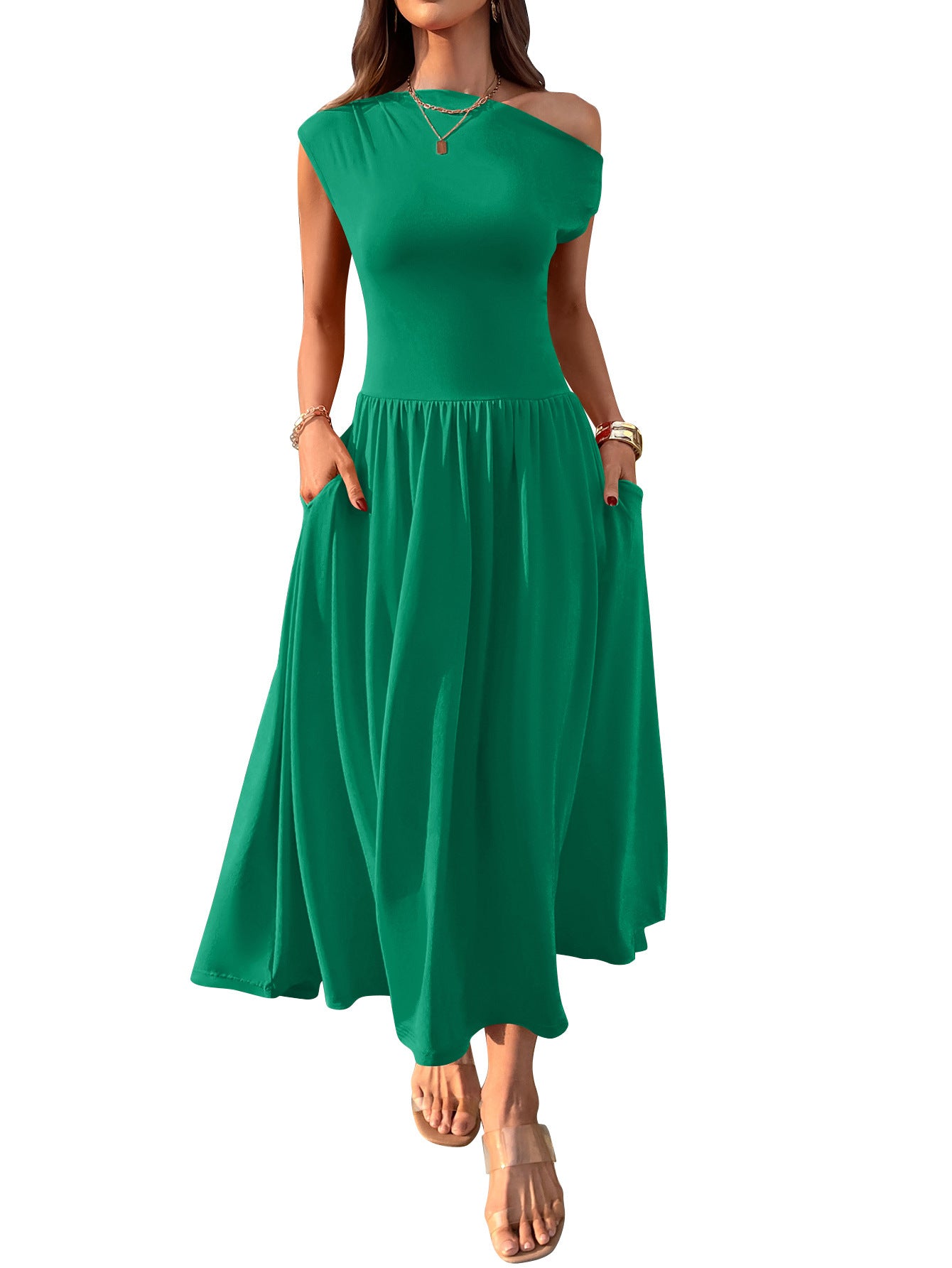 Robe longue asymétrique à épaule dénudée